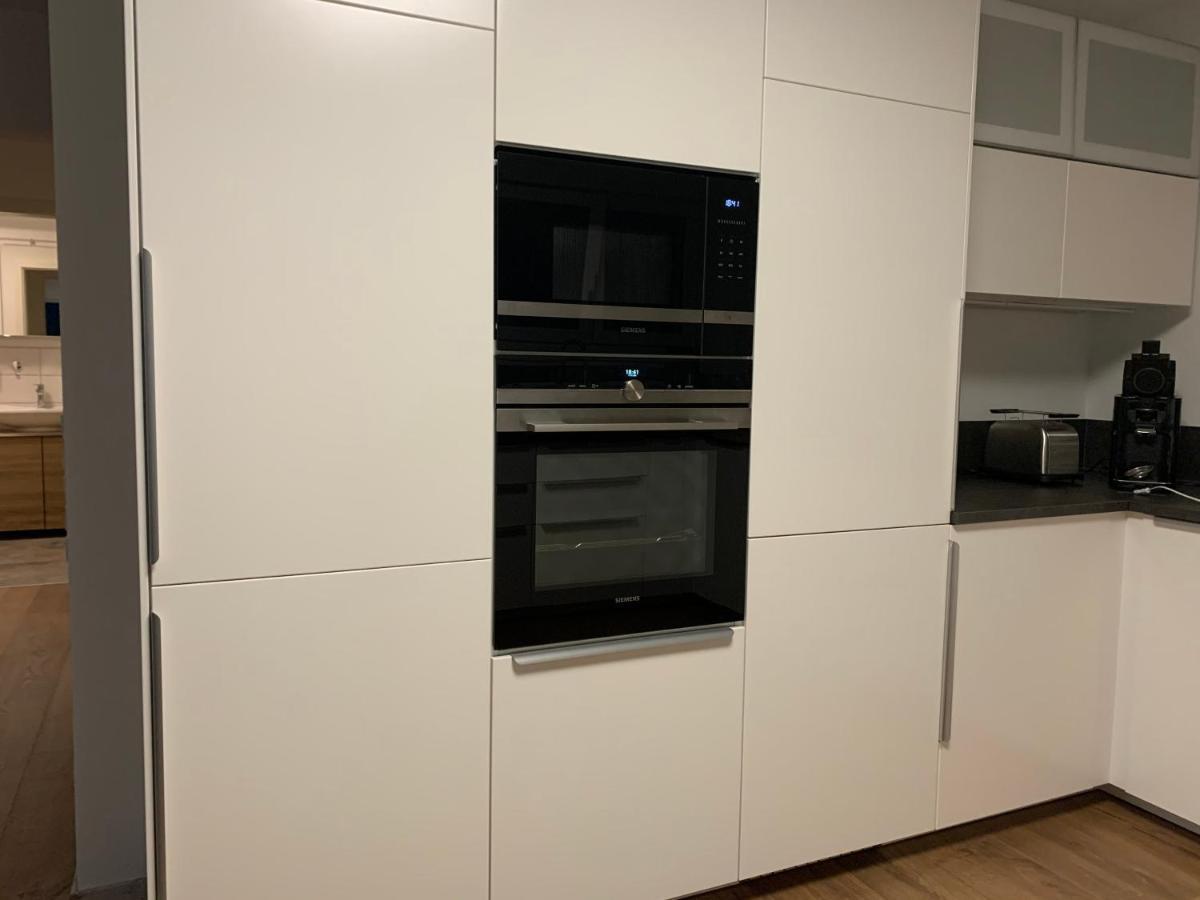Firmen & Ferienwohnung Brecht 1 Waibstadt Esterno foto