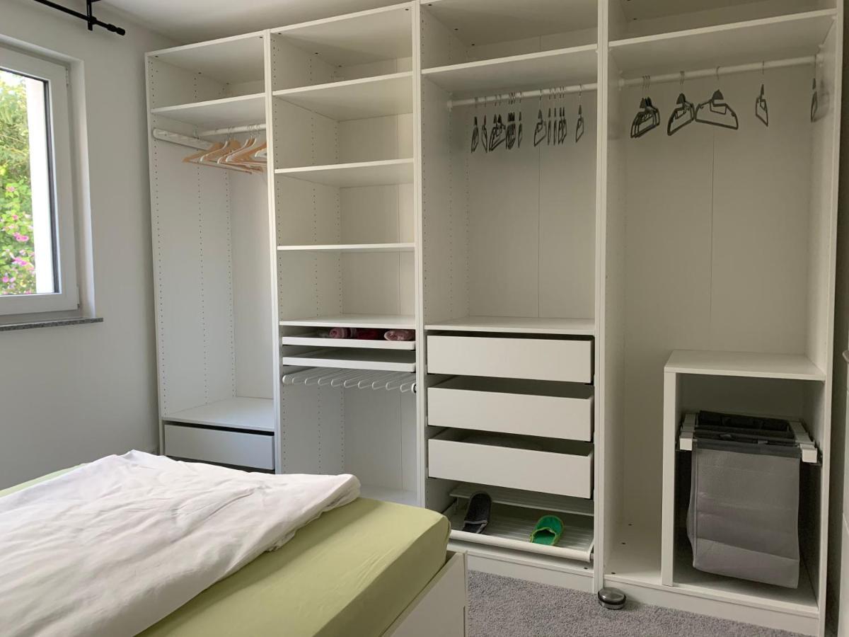 Firmen & Ferienwohnung Brecht 1 Waibstadt Esterno foto