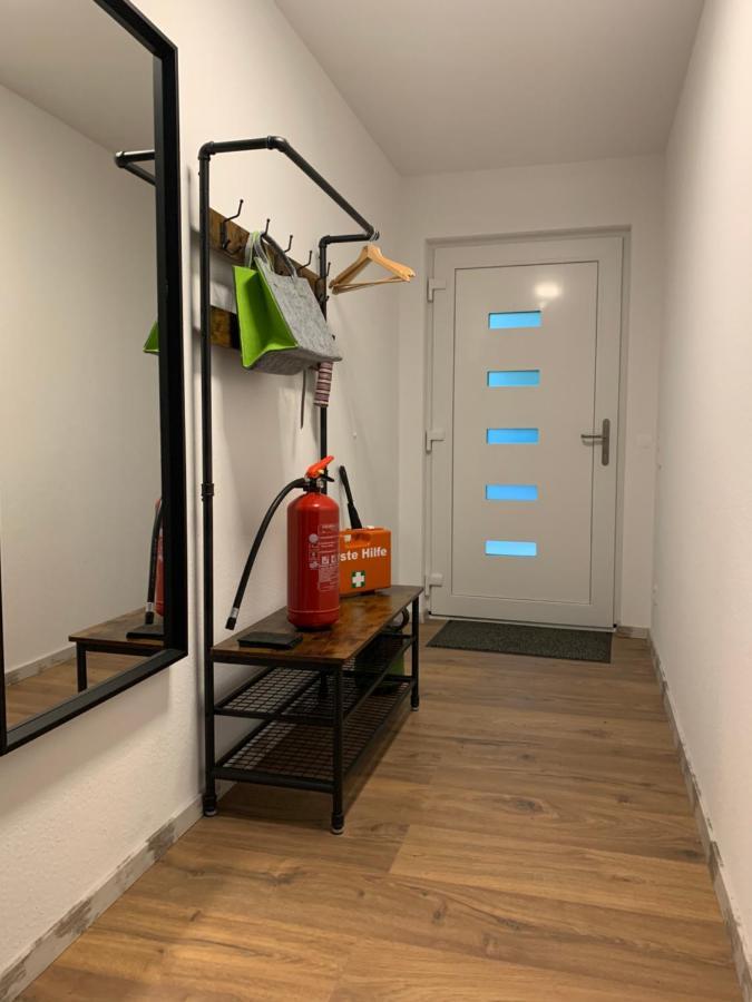 Firmen & Ferienwohnung Brecht 1 Waibstadt Esterno foto